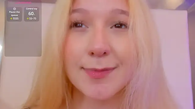 Snapshot of shatall_rouge chatting on 02-04-25, 08:28 shatall rouge online show from 02-04-25, 08:28