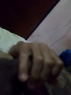 Snapshot of Briangalleta chatting on 11-01-25, 11:23 Briangalleta online show from 11-01-25, 11:23