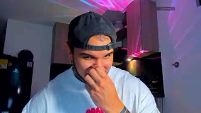 austinoficial online show from 04-14-26, 04:18