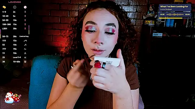 Annycolin  online show from 01-13-26, 01:33