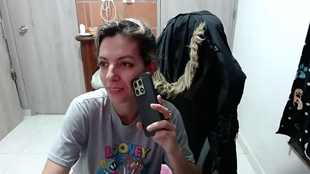 Princezzlove3 online show from 02-12-25, 12:37