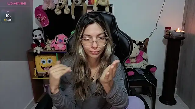 Princezzlove3 online show from 11-16-25, 02:28