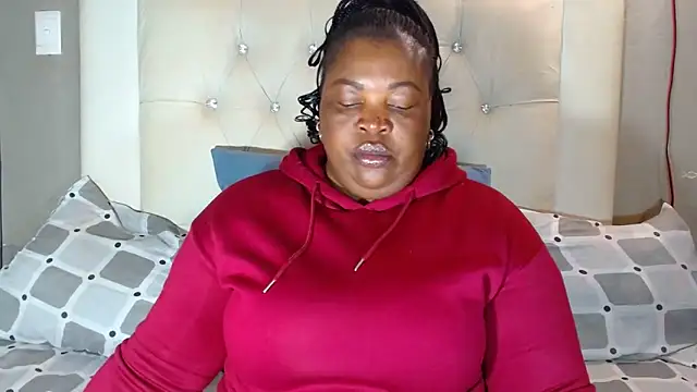 omalicha98 online show from 05-22-26, 06:31