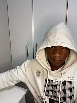 snotLoud online show from 02-15-25, 09:59