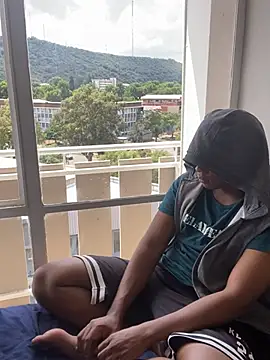 snotLoud online show from 03-08-25, 11:05