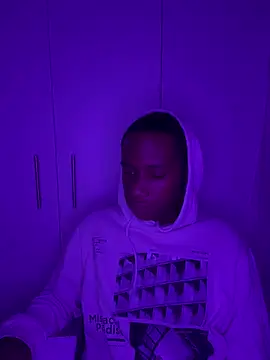 snotLoud online show from 03-18-25, 05:31