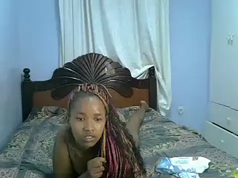 Snapshot of PrettyAcy chatting on 01-17-25, 11:40 PrettyAcy online show from 01-17-25, 11:40