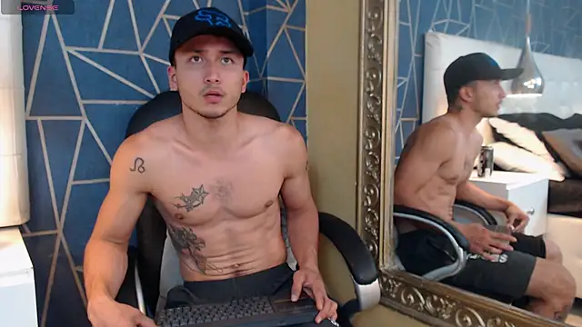 BrandonColee online show from 03-03-25, 06:22