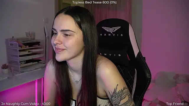 Snapshot of NaomiiMoon chatting on 03-02-26, 05:20 NaomiiMoon online show from 03-02-26, 05:20