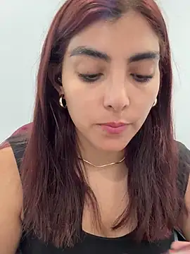 Snapshot of MartinaSooler chatting on 01-21-25, 02:26 MartinaSooler online show from 01-21-25, 02:26