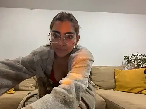 Snapshot of MartinaSooler chatting on 02-03-25, 05:07 MartinaSooler online show from 02-03-25, 05:07