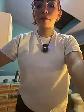 Snapshot of MartinaSooler chatting on 07-04-26, 03:13 MartinaSooler online show from 07-04-26, 03:13
