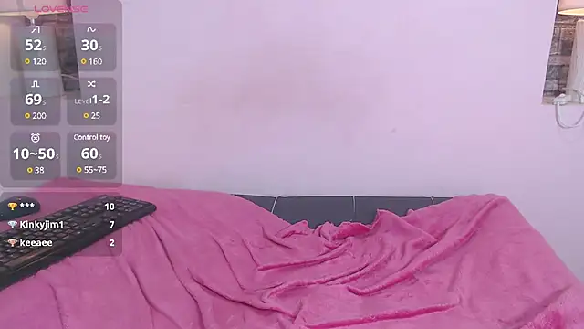 ScarletEmber3 online show from 01-24-25, 07:51