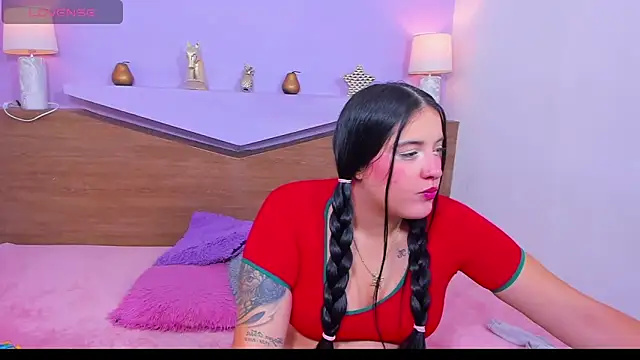 ScarletEmber3 online show from 09-19-25, 06:59