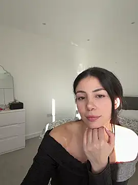 anaromeroxo online show from 01-30-25, 01:42