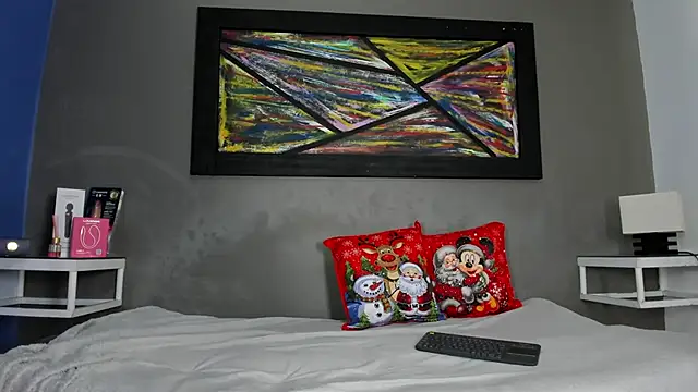 Charlotte curvy  online show from 12-01-25, 08:14