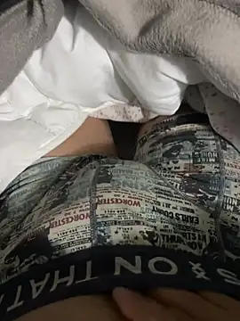 Snapshot of zoltard_1911 chatting on 02-07-25, 01:47 zoltard 1911 online show from 02-07-25, 01:47