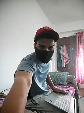 Snapshot of NikaYeptho chatting on 11-07-25, 08:14 NikaYeptho online show from 11-07-25, 08:14