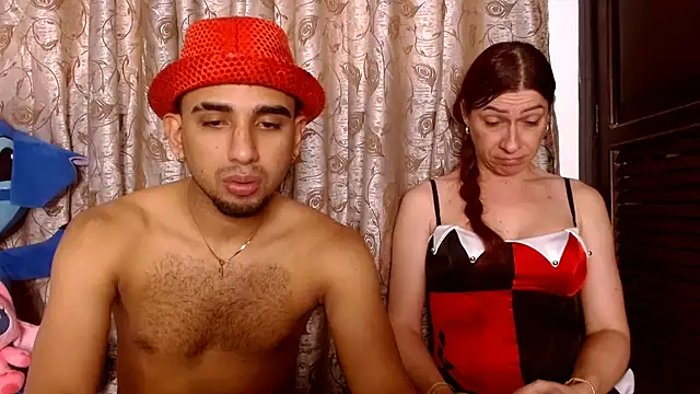 sweethoneytsx online show from 11-03-25, 09:16