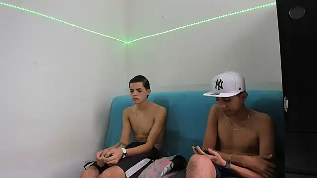 Latinos 2001 online show from 02-15-25, 09:04