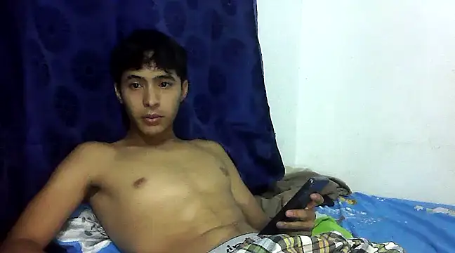 Snapshot of Sm1thXx chatting on 01-26-25, 07:42 Sm1thXx online show from 01-26-25, 07:42