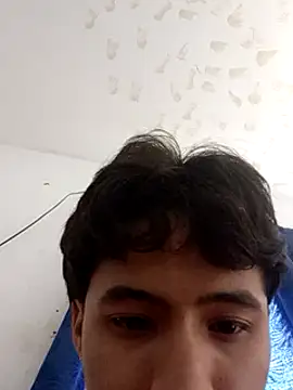 Snapshot of Sm1thXx chatting on 02-08-25, 04:57 Sm1thXx online show from 02-08-25, 04:57