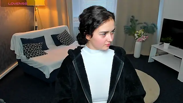 AmeliaLoveee online show from 01-15-25, 12:58