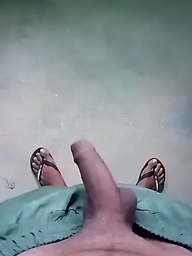 Snapshot of Moreno331391 chatting on 03-03-26, 08:53 Moreno331391 online show from 03-03-26, 08:53