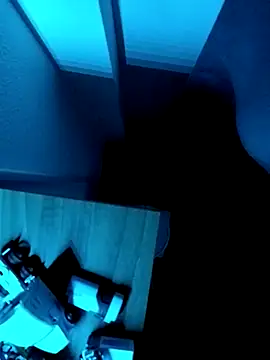 Snapshot of xxxxGuruxxxx chatting on 11-08-25, 11:36 xxxxGuruxxxx online show from 11-08-25, 11:36