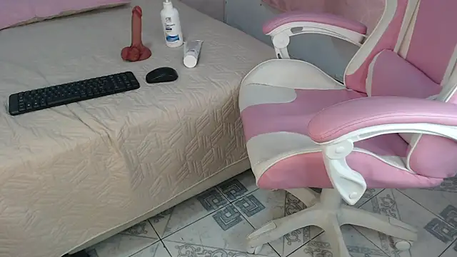 gracelove 1 online show from 01-20-25, 04:12