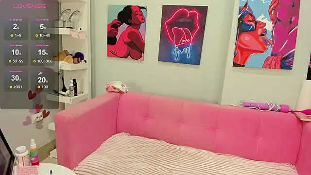 Brilly Lily online show from 10-04-25, 05:27