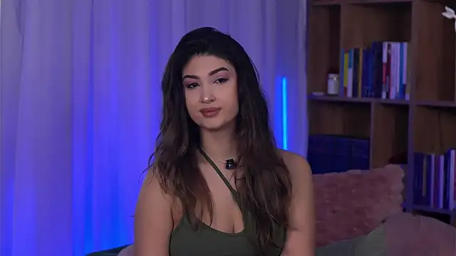 SarahPeach8 online show from 04-10-26, 10:09