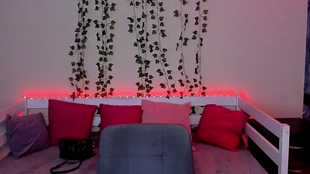 Sahara Shields online show from 02-26-26, 09:19