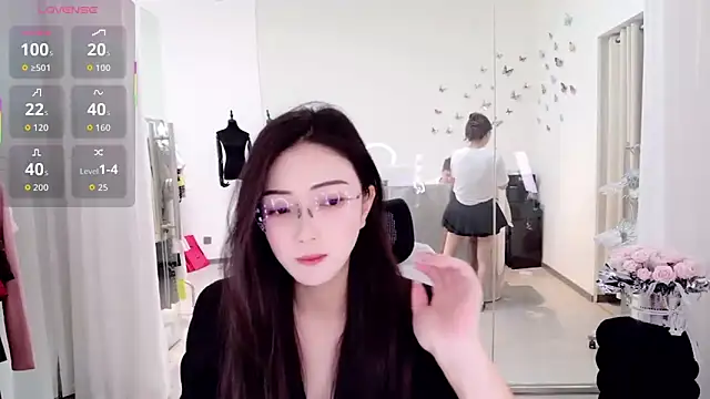 Snapshot of miaomiao-777 chatting on 06-29-26, 04:19 miaomiao-777 online show from 06-29-26, 04:19