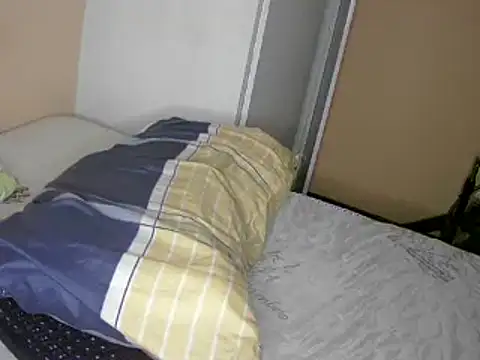 Snapshot of BigBootyStudent chatting on 02-04-25, 10:02 BigBootyStudent online show from 02-04-25, 10:02