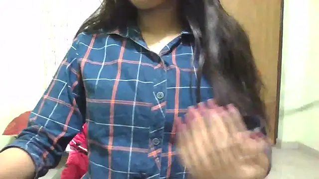 Snapshot of Sandhya_lovely chatting on 12-05-25, 02:58 Sandhya lovely online show from 12-05-25, 02:58