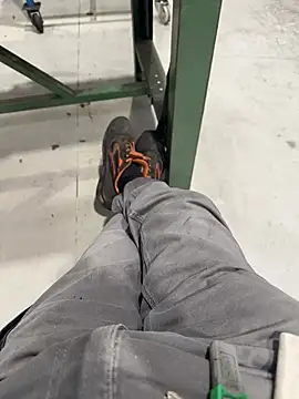 Snapshot of sempreilmio2 chatting on 02-19-25, 12:00 sempreilmio2 online show from 02-19-25, 12:00