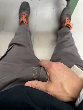 Snapshot of sempreilmio2 chatting on 03-07-25, 11:40 sempreilmio2 online show from 03-07-25, 11:40