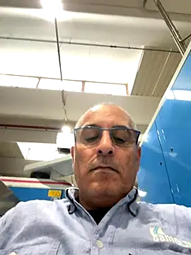 Snapshot of sempreilmio2 chatting on 09-22-25, 10:50 sempreilmio2 online show from 09-22-25, 10:50