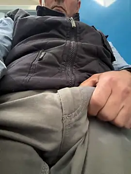 Snapshot of sempreilmio2 chatting on 11-07-25, 11:43 sempreilmio2 online show from 11-07-25, 11:43