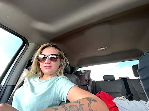 Hatgirl69 online show from 09-20-25, 04:30
