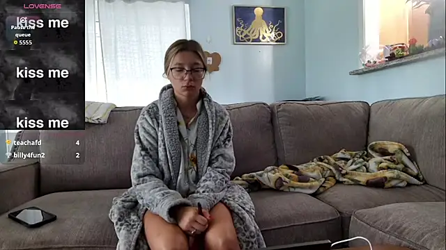 Hatgirl69 online show from 10-09-25, 02:04