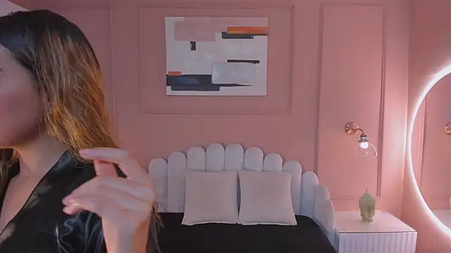 Snapshot of rutila_ford chatting on 02-25-25, 11:52 rutila ford online show from 02-25-25, 11:52