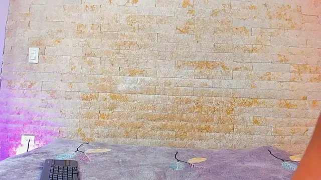 pocahontas pow online show from 11-25-25, 11:43