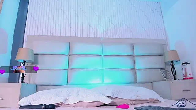 EthaanCox online show from 02-04-26, 09:04