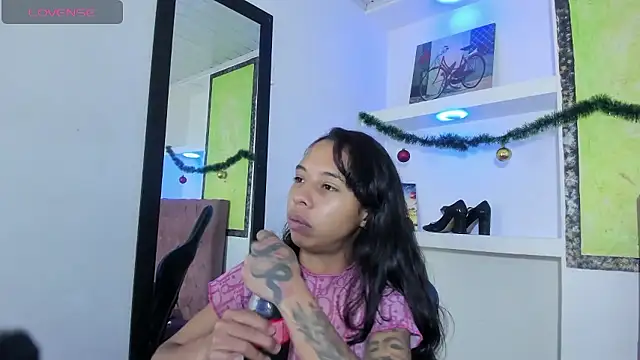 Miss sparkle00 online show from 01-05-26, 08:01