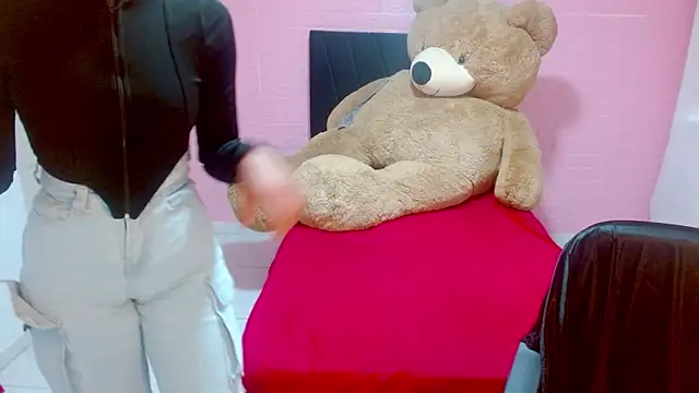 DULCE1609 online show from 03-22-25, 08:26