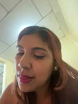 Snapshot of Eva1203 chatting on 03-15-25, 06:47 Eva1203 online show from 03-15-25, 06:47
