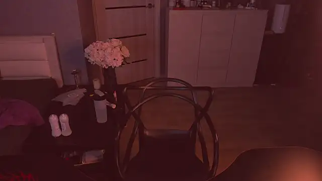 foxy jpg online show from 11-09-25, 09:57