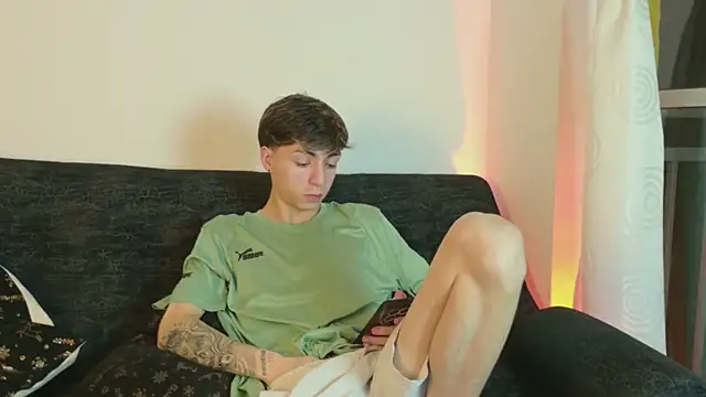 ethan and ava online show from 02-12-26, 02:28